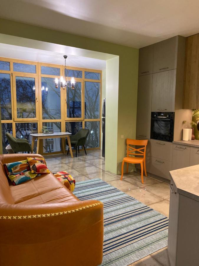 Петровский Квартал Apartamento Petrivs'ke Exterior foto